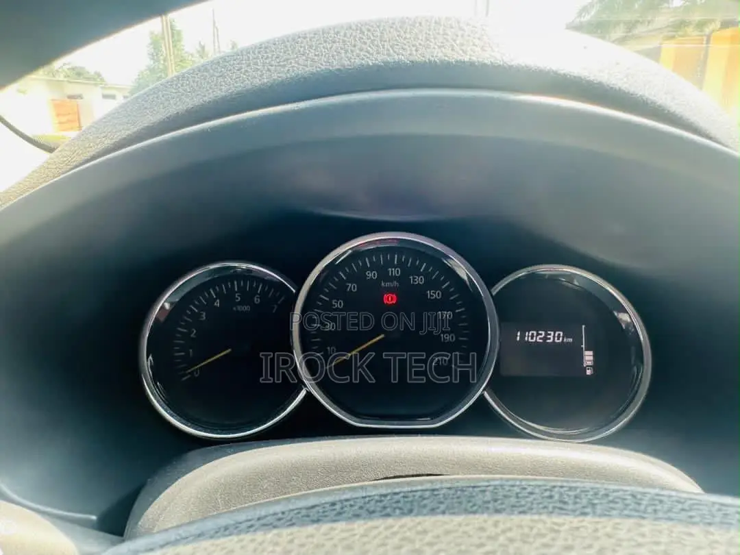 Renault Logan 2017 Blue