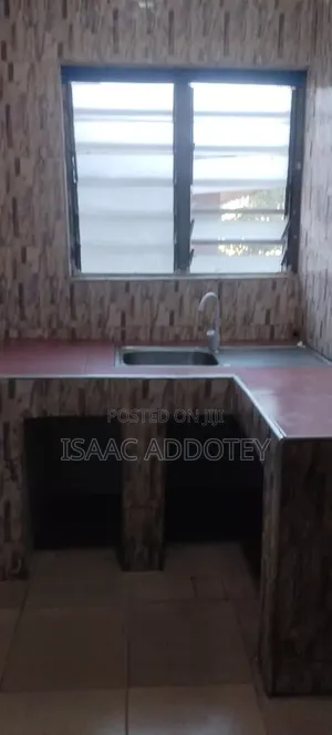 3bdrm Apartment in Spintex Abrantie, Baatsona Total for rent