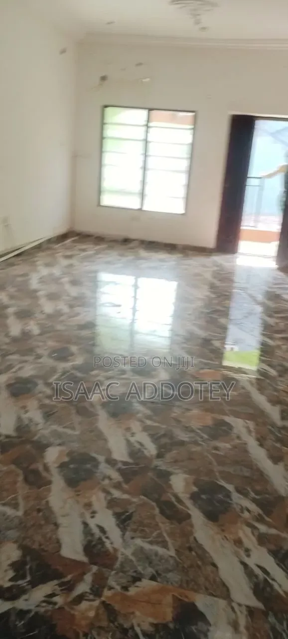 3bdrm Apartment in Spintex Abrantie, Baatsona Total for rent