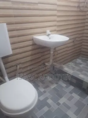 1bdrm Apartment in Baatsona Total for rent