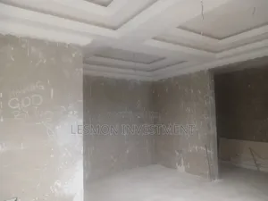 5bdrm Duplex in Agent, Pentecost for sale