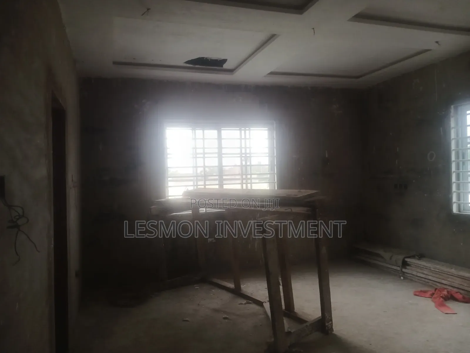 5bdrm Duplex in Agent, Pentecost for sale