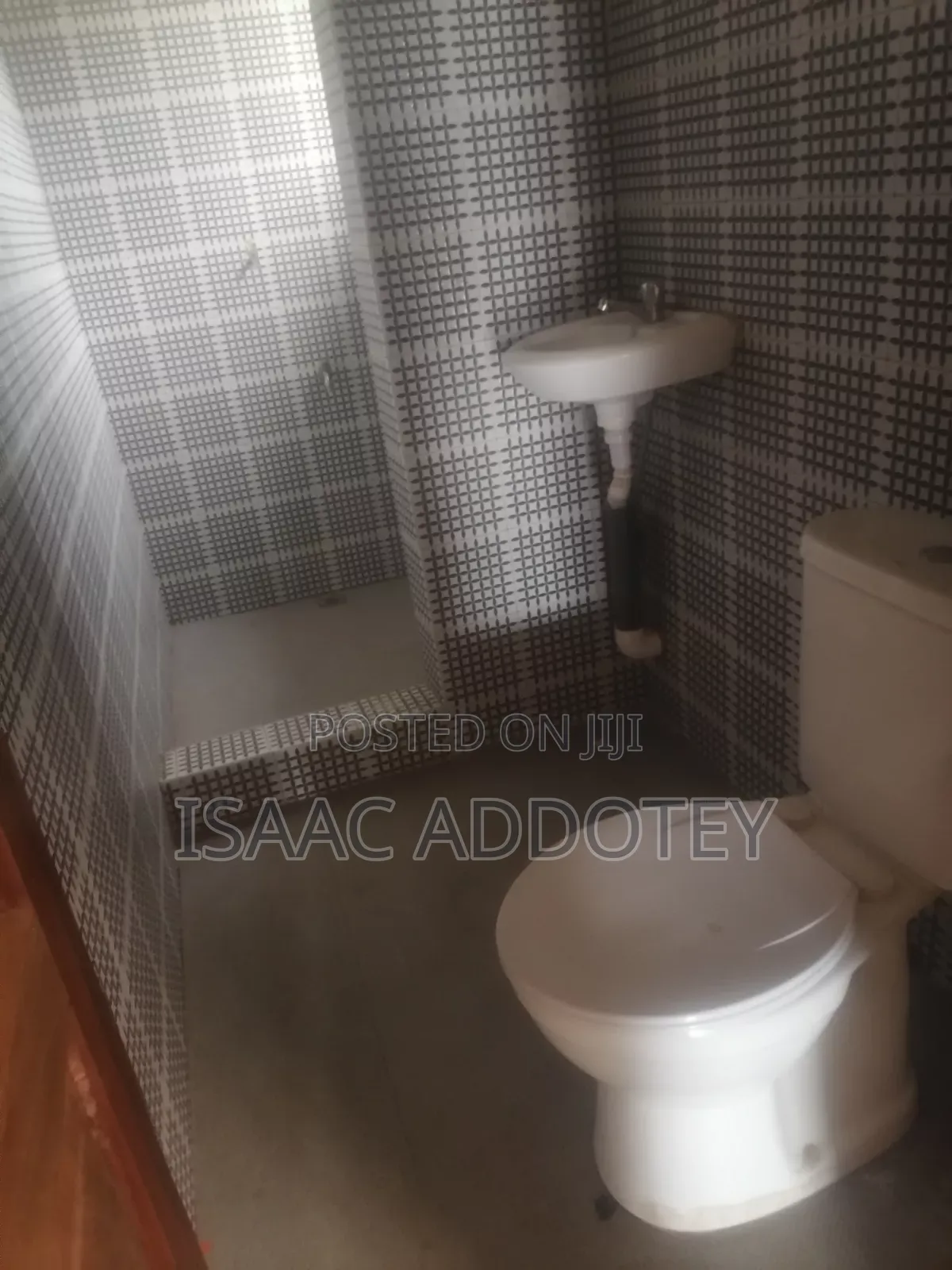 1bdrm Apartment in Spintex She'Ll Sign, Baatsona Total for rent