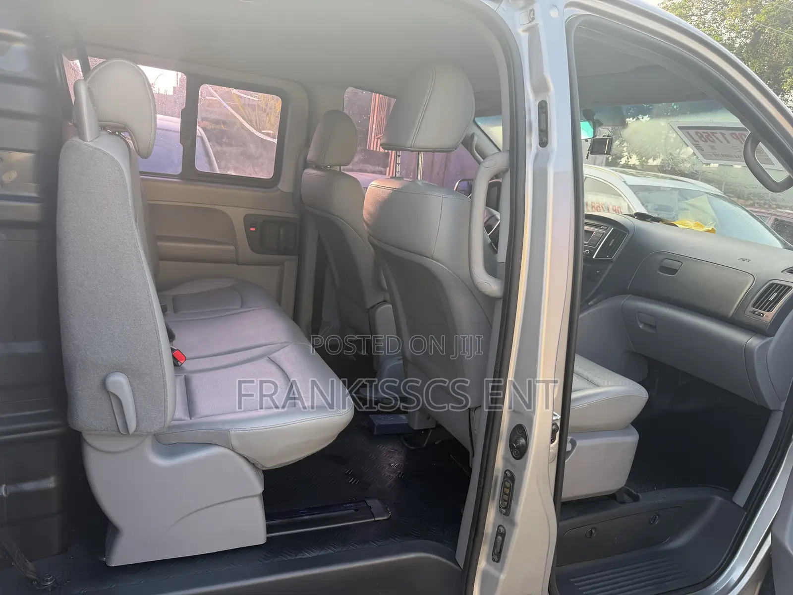 Hyundai Starex 2016 Grey