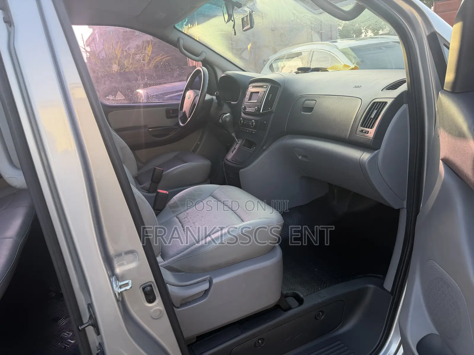 Hyundai Starex 2016 Grey
