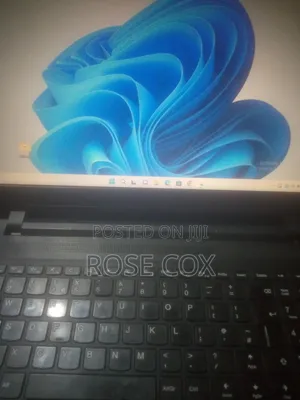 Laptop Lenovo IdeaPad 110S 4GB Intel Core i7 HDD 256GB