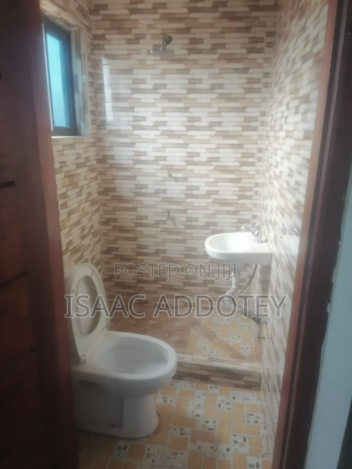 2bdrm Apartment in Spintex 18 Junction, Baatsona Total for rent