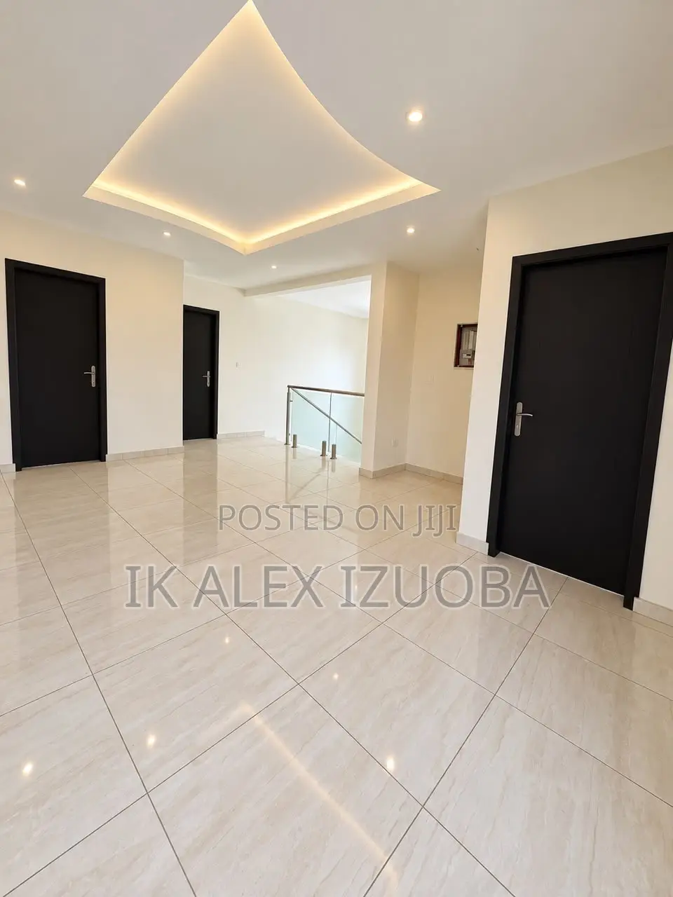 4bdrm House in Lakeside Community 8 for sale
