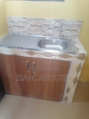 1bdrm Apartment in Lashibi Transforma, Baatsona Total for rent