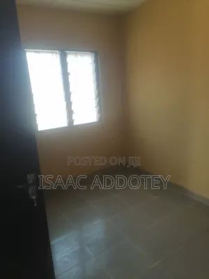 1bdrm Apartment in Lashibi Transforma, Baatsona Total for rent