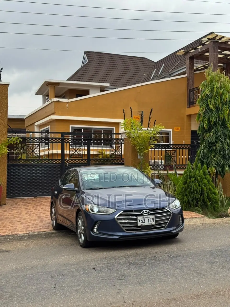Hyundai Elantra Limited 2018 Blue