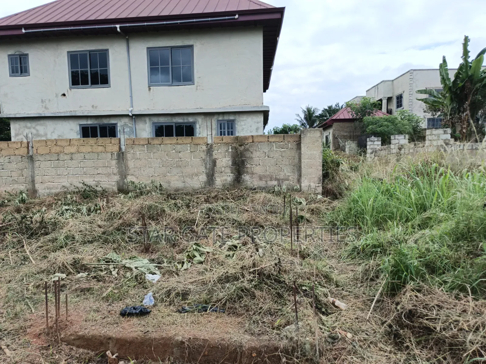 Plot for Sale at Aputuogya ( Near the Station/ Market)