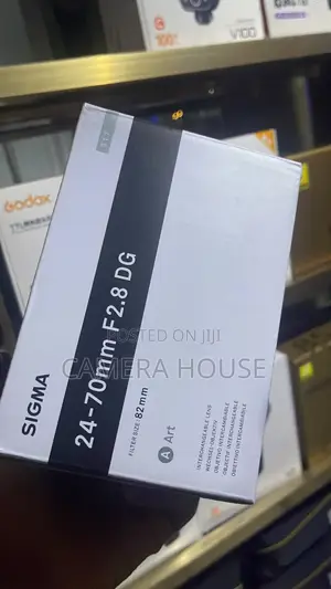Sigma 24-70mm F2.8 DG Art Lens