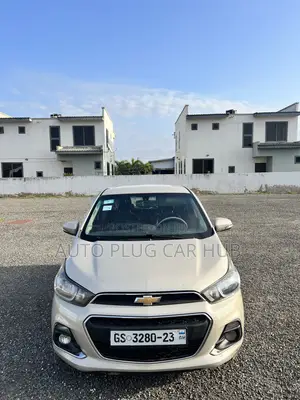 Chevrolet Spark 2017 Ivory