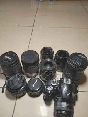 Nikon D90 With 18 - 105mm Lens