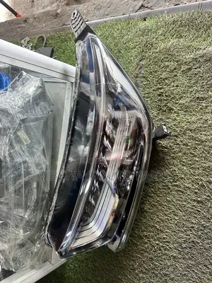 Honda CRV 2017-2022 Touring Original Headlights Pair