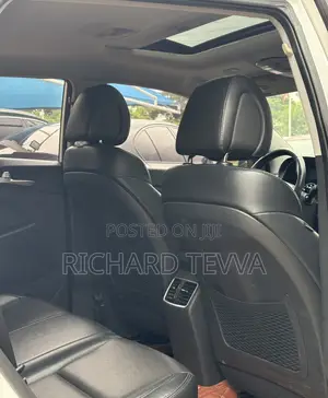 Hyundai Tucson Limited AWD 2017 White