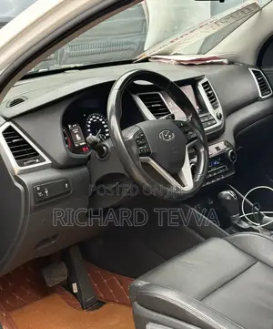 Hyundai Tucson Limited AWD 2017 White