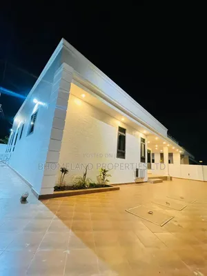 4bdrm Townhouse/Terrace in Palm Ridge , Baatsona Total for sale