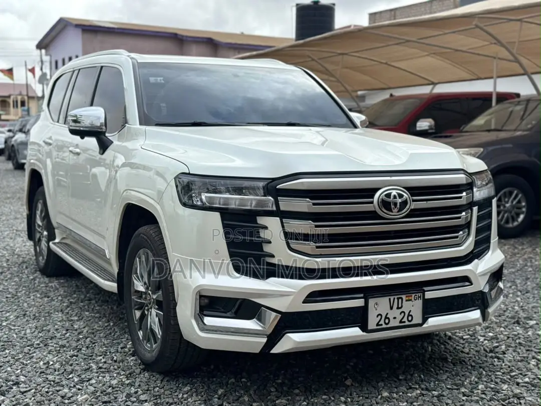 Toyota Land Cruiser 3.5 Petrol 4WD 2022 White