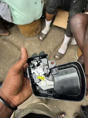 Toyota Corolla Boot Lock