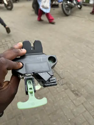 Toyota Corolla Boot Lock