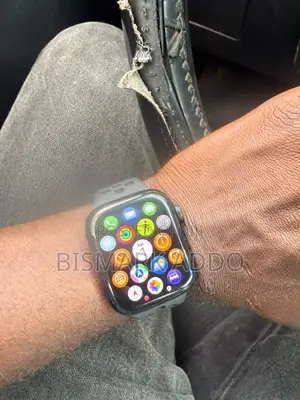Apple Watch Series 8