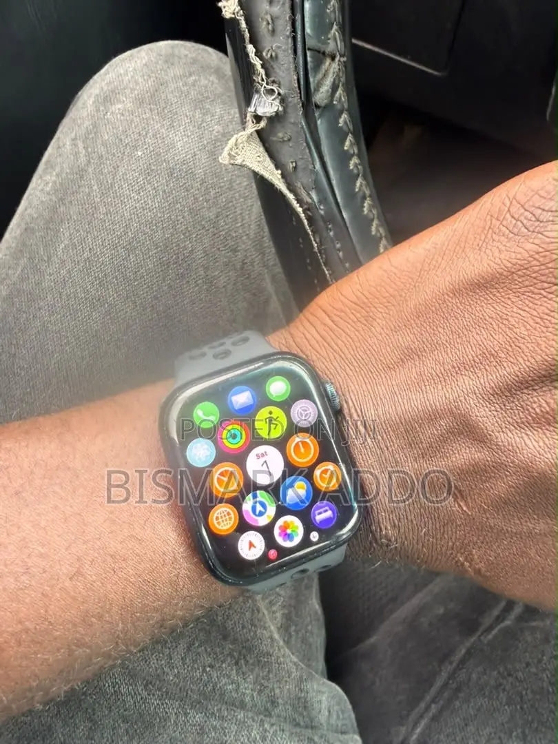 Apple Watch Series 8