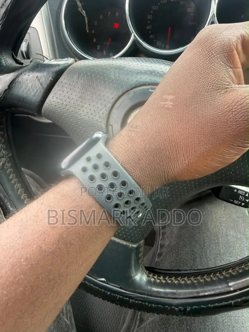 Apple Watch Series 8