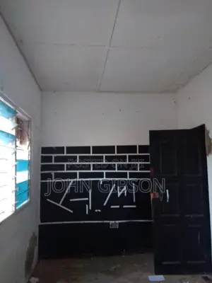 1bdrm Apartment in Single Room, School Junction for rent