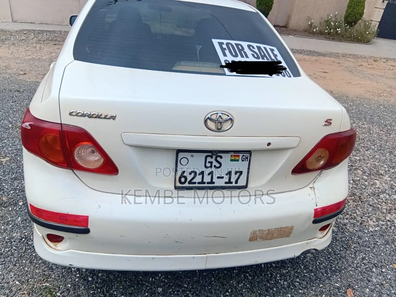 Toyota Corolla 2009 White