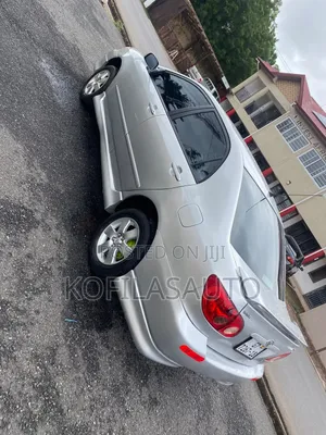 Toyota Corolla 2010 Silver