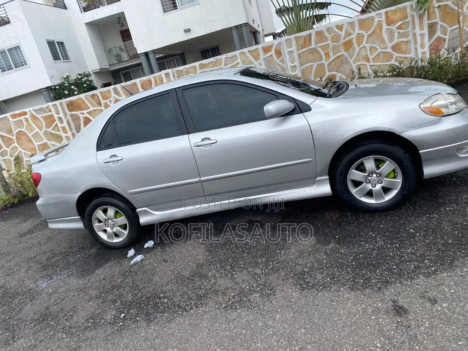 Toyota Corolla 2010 Silver