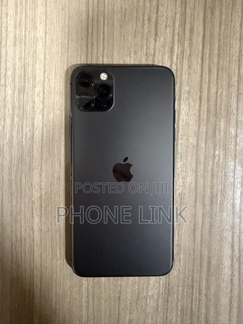 New Apple iPhone 11 Pro Max 64 GB Gray