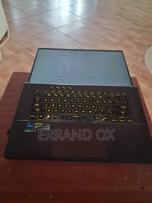 Laptop Asus ROG Zephyrus G16 16GB Nvidia HDD 500GB