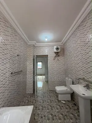 4bdrm House in Ashaley Botwe for rent