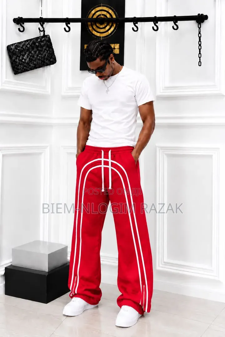 High Quality Single N Double Side Pocket Cargo Pants Available