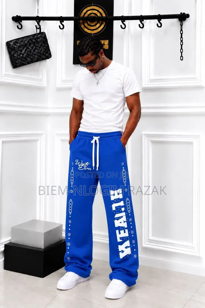 High Quality Single N Double Side Pocket Cargo Pants Available