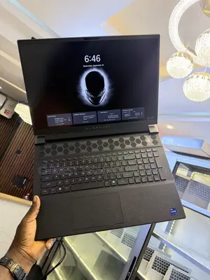 Laptop Alienware M18 R2 32GB Intel Core i9 SSD 1T
