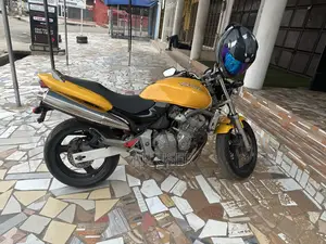 Honda CB 2000 Yellow