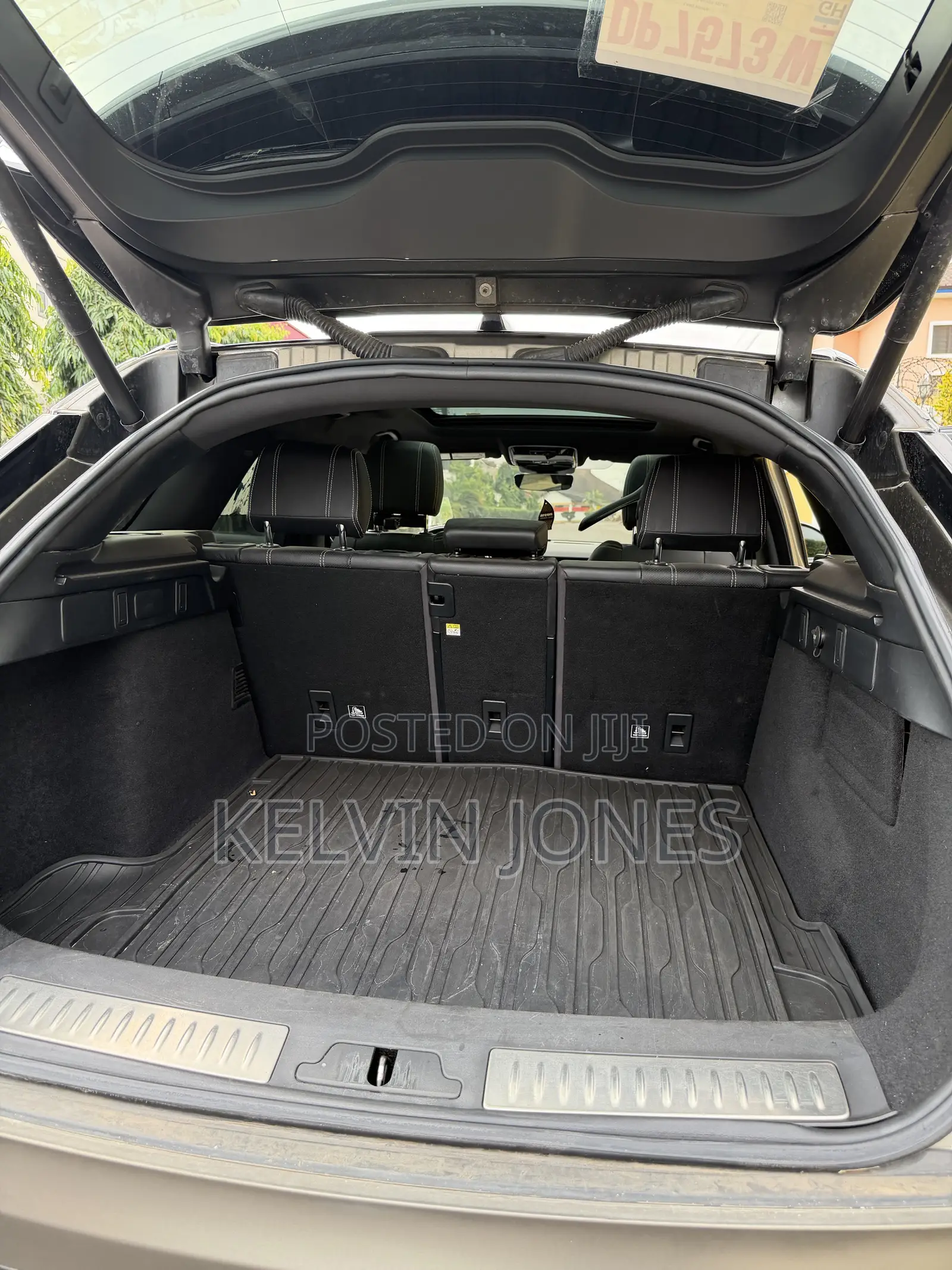 Land Rover Range Rover Velar 2018 Silver