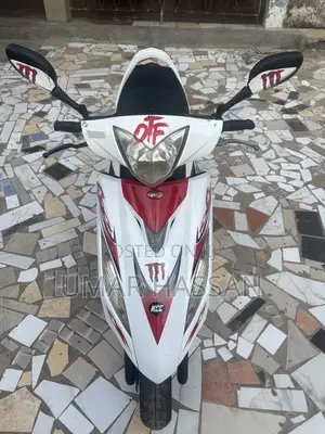 Kymco 2021 White