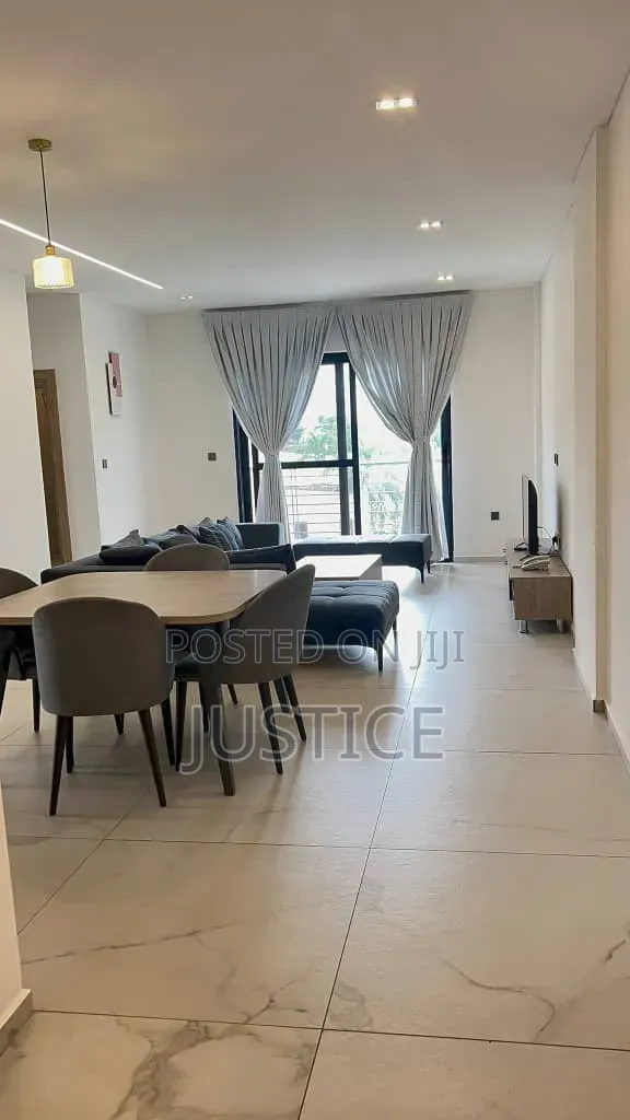2bdrm Apartment in Abelemkpe, Perez Chapel Area for sale