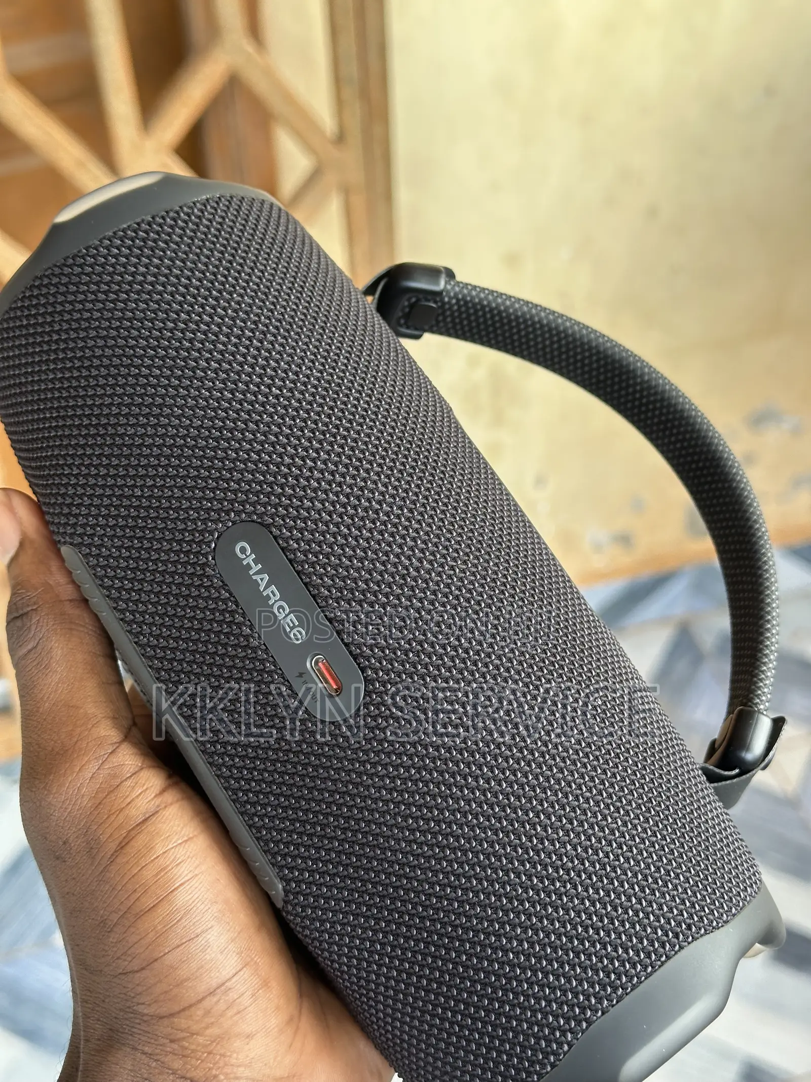 JBL Charge 6