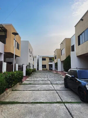Furnished 3bdrm Townhouse/Terrace in Abelemkpe, Perez Chapel Area