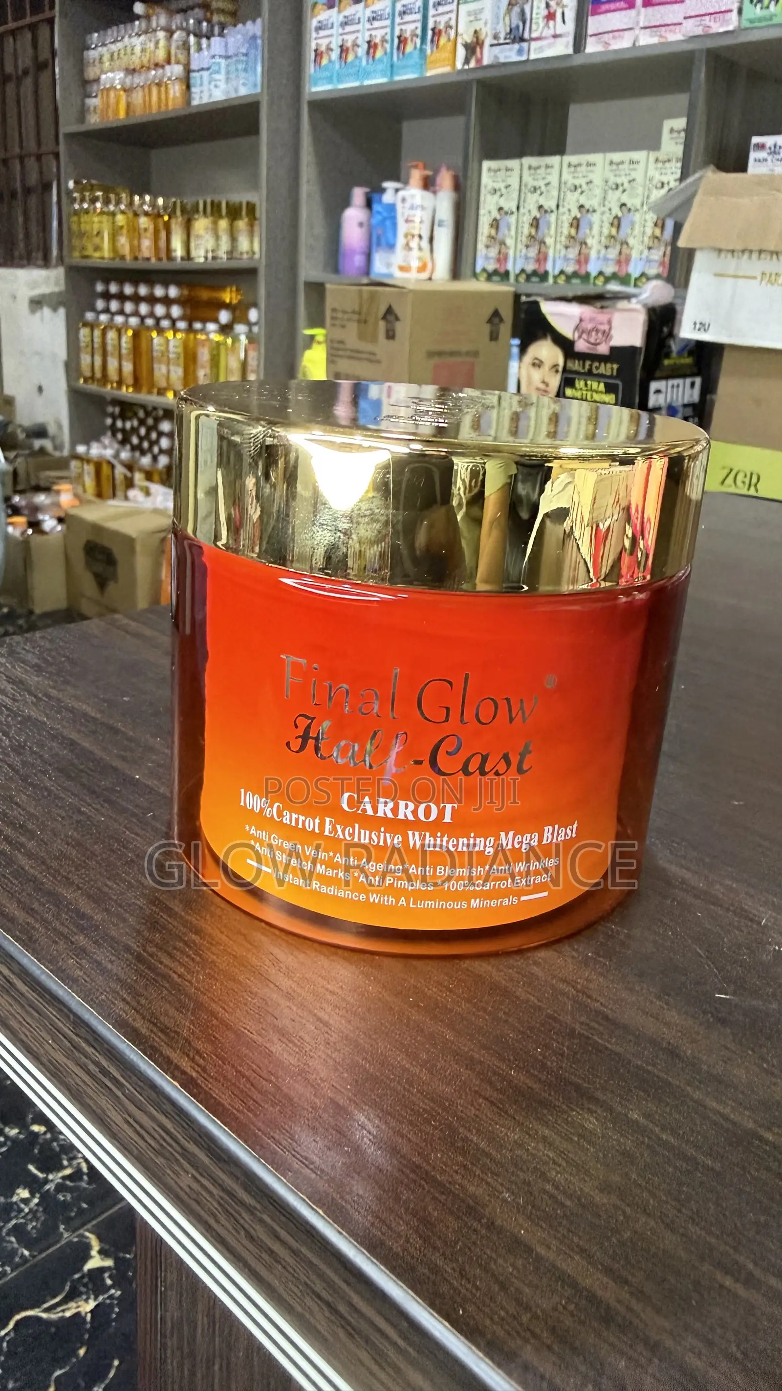 Final Glow Half-Cast Carrot Cream