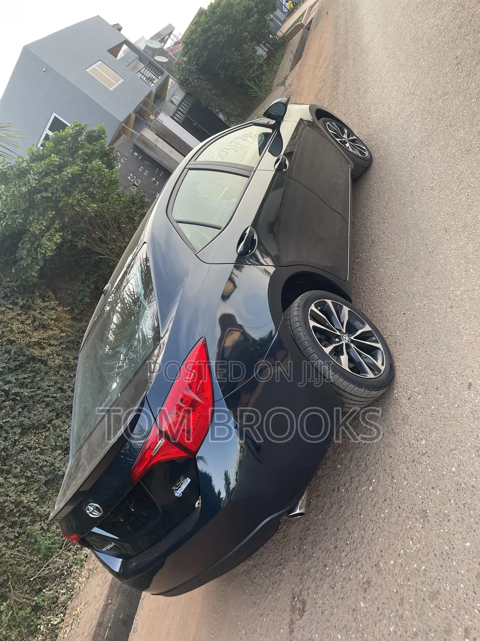 Toyota Corolla XSE 4dr Sedan (1.8L 4cyl CVT) 2017 Black