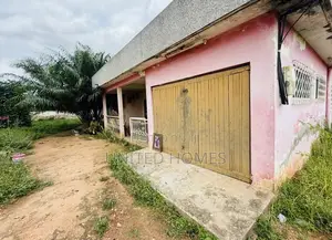 4bdrm House in Achimota for sale