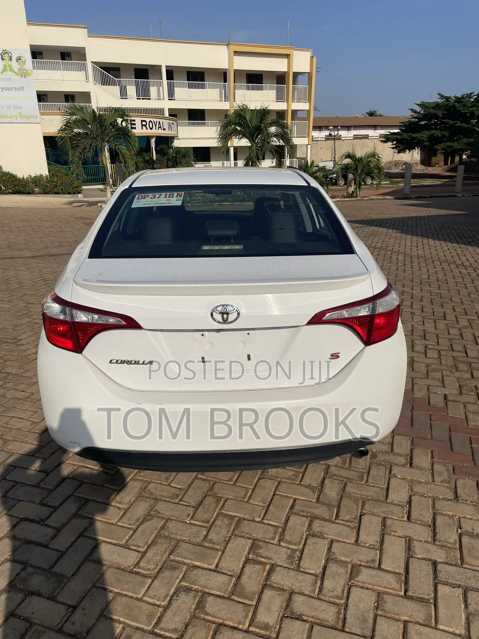Toyota Corolla S 4dr Sedan (1.8L 4cyl CVT) 2015 White