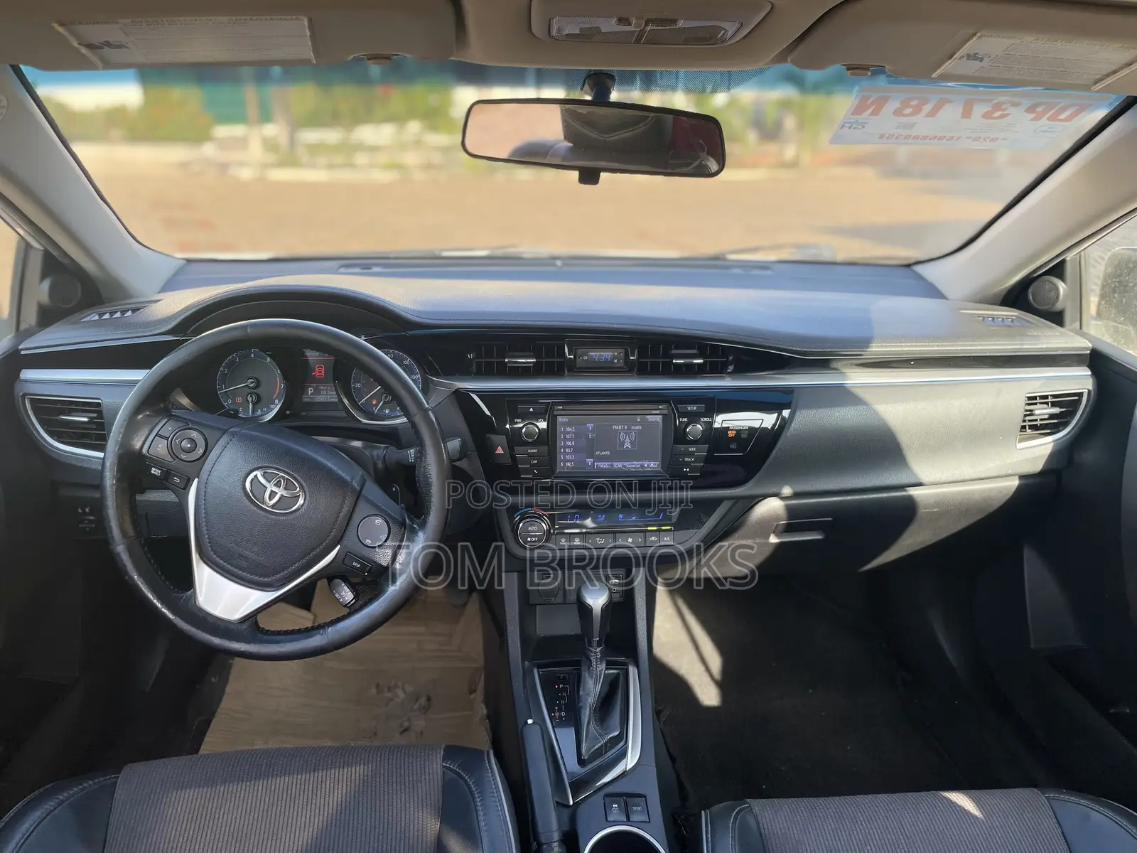 Toyota Corolla S 4dr Sedan (1.8L 4cyl CVT) 2015 White
